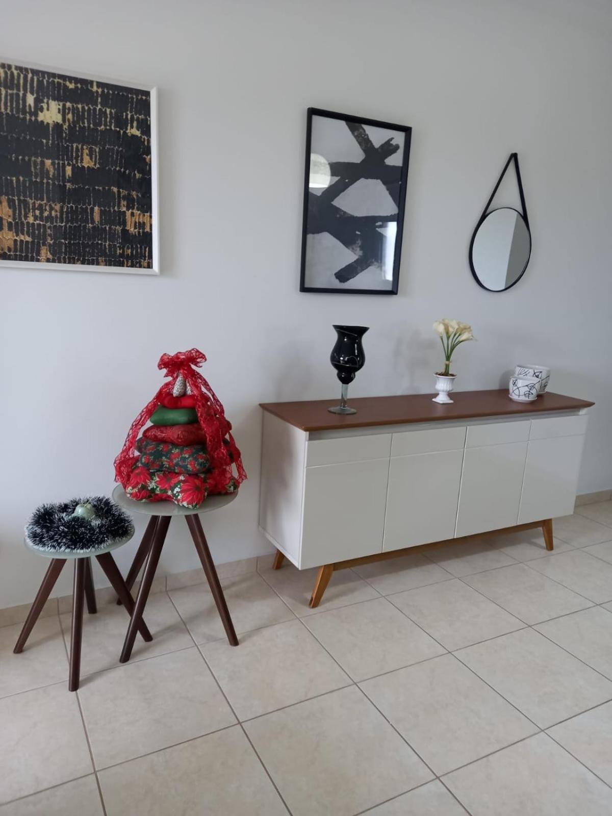Apartamento Lindo Em Na Do Itagua, Sauna, Piscina, Wi-fi, Ar Condicionado, 2 Vagas De Estacionamento E Bela Vista Da Sacada Ubatuba